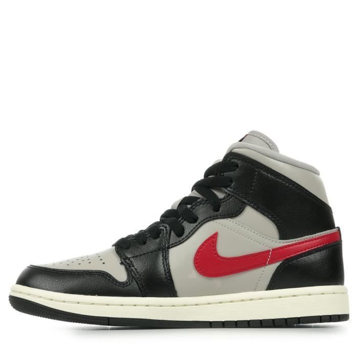 Basket jordan femme noir et rouge new arrivals
