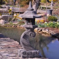 Lanterne japonaise en pierre de lave WANDA COLLECTION - 90 cm - pour jardin et terrasse