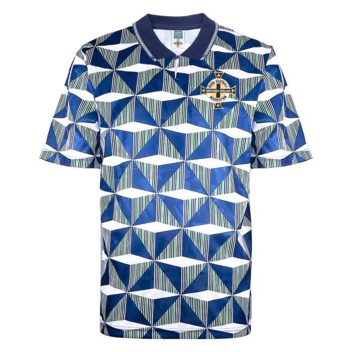 Newcastle et adidas rééditent l'iconique maillot de 1995