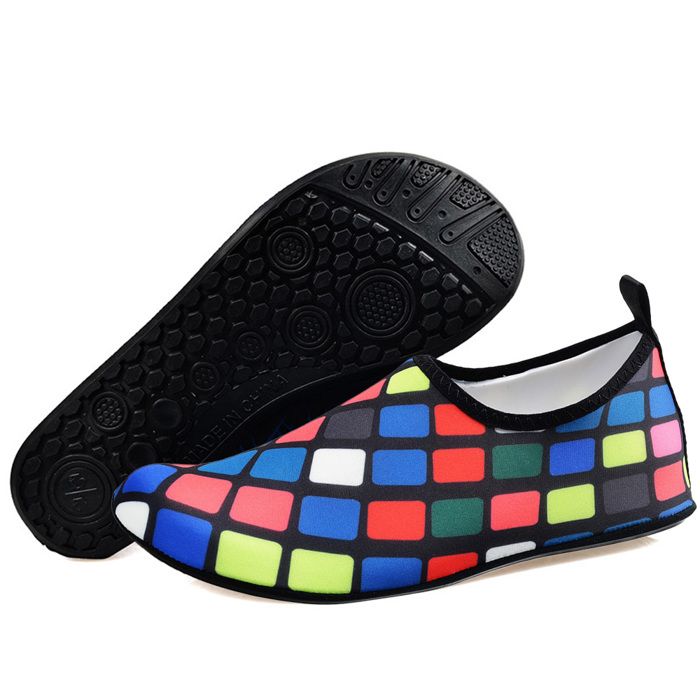 Comparer les prix de Chaussures aquatiques pour hommes et femmes, pieds nus, pour la plage, la piscine, chaussettes de yoga aquatique à séchage rapide