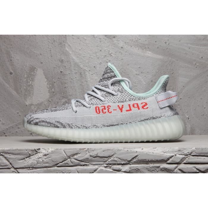 yeezy gris clair