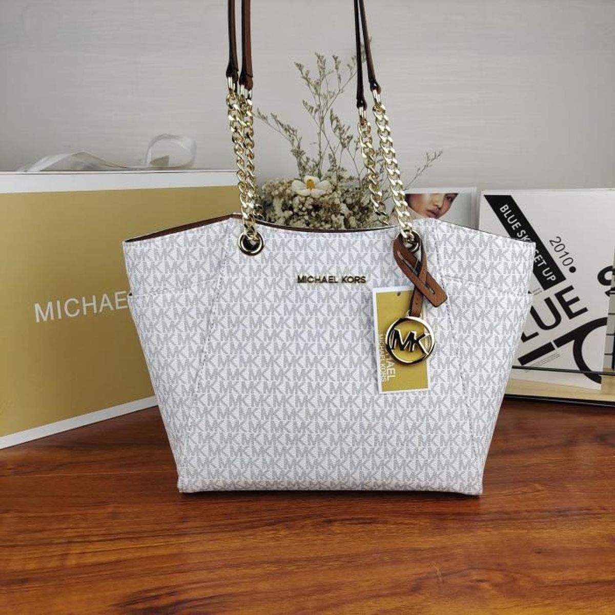 mickael kors sac blanc