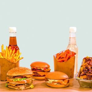 COFFRET GASTROMONIE Smartbox - Repas gourmand dans un fast-food 100 % 