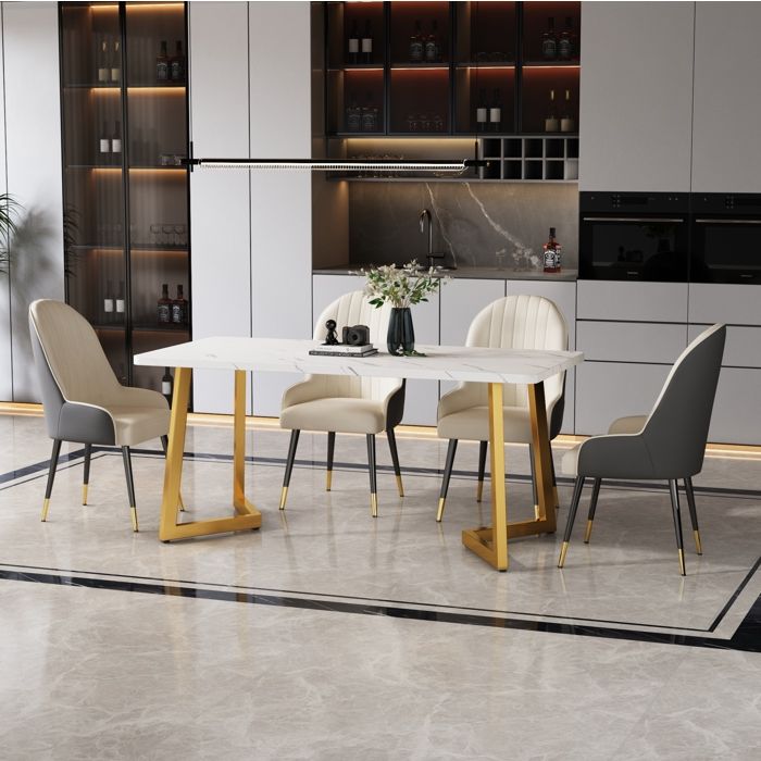 Table à manger effet marbre avec pieds en fer doré