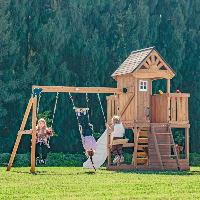 AXI Hunter Aire de jeux avec balançoires, portique, pont suspendu et plusieurs plateformes – Double toboggan rouge
