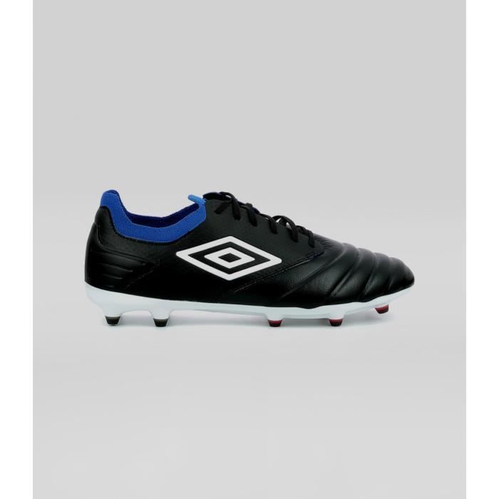 Paire de chaussures foot salle UMBRO neuf : Mixte