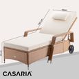 Casaria® Chaise longue en polyrotin Beige coussin 7cm 2 roulettes Max 160kg Dossier réglable Bain de soleil jardin-1