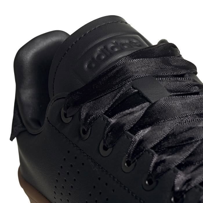 Adidas advantage noir femme hotsell
