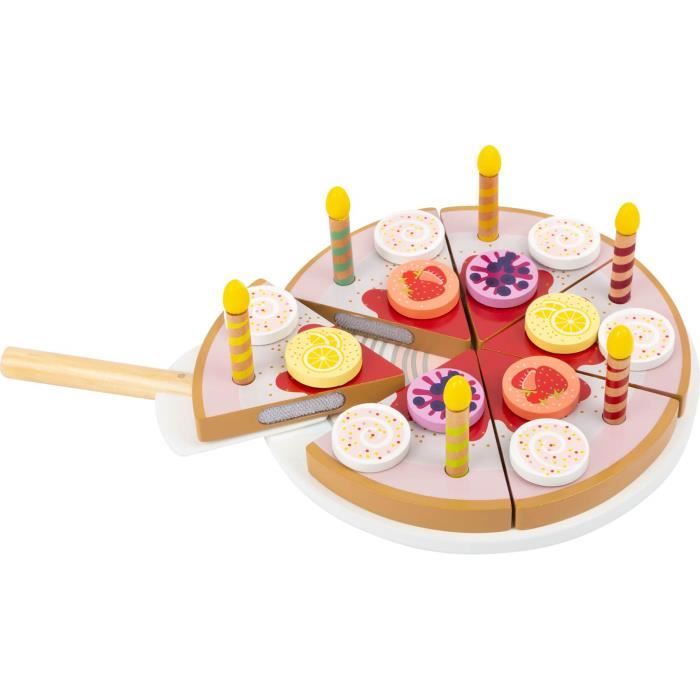 Gateau D Anniversaire A Decouper Avec Des Bougies Cdiscount Maison
