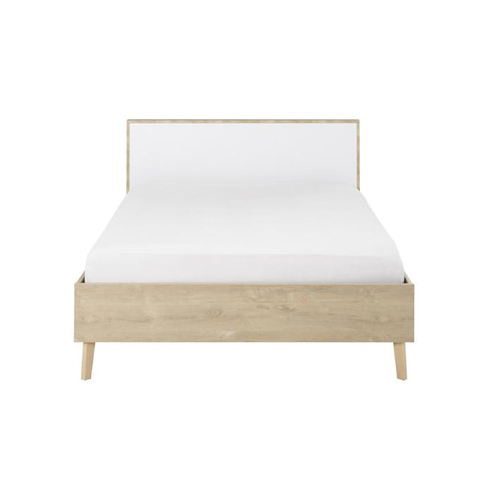 Lit de 120 Lina adapté à un matelas et sommier de 120x200 cm. Réalisé en panneaux de particules revêtus de papier imitation chên... Lit de 120 Lina adapté à un matelas et sommier de 120x200 cm. Réalisé en panneaux de particules revêtus de papier imitation chên...