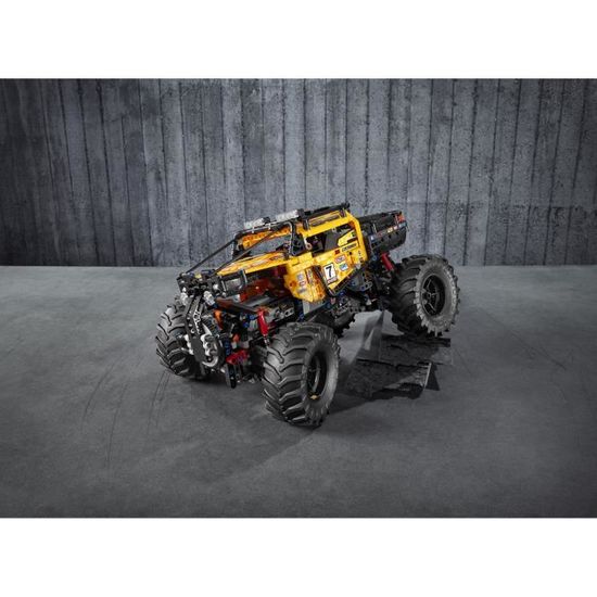 voiture télécommandée tout terrain 4x4