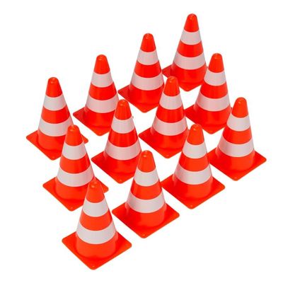 LOT DE 10 CACHES CÔNES NUMÉROTÉS - - Matériel sportif et