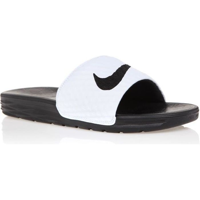 Nike benassi hotsell noir et blanc