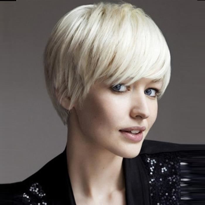 perruque blanche femme
