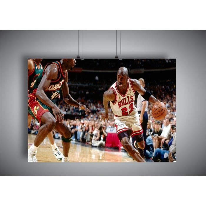 https://www.cdiscount.com/pdt2/1/0/0/1/700x700/auc2009387929100/rw/poster-michael-jordan-dribbling-nba-basketball-leg.jpg