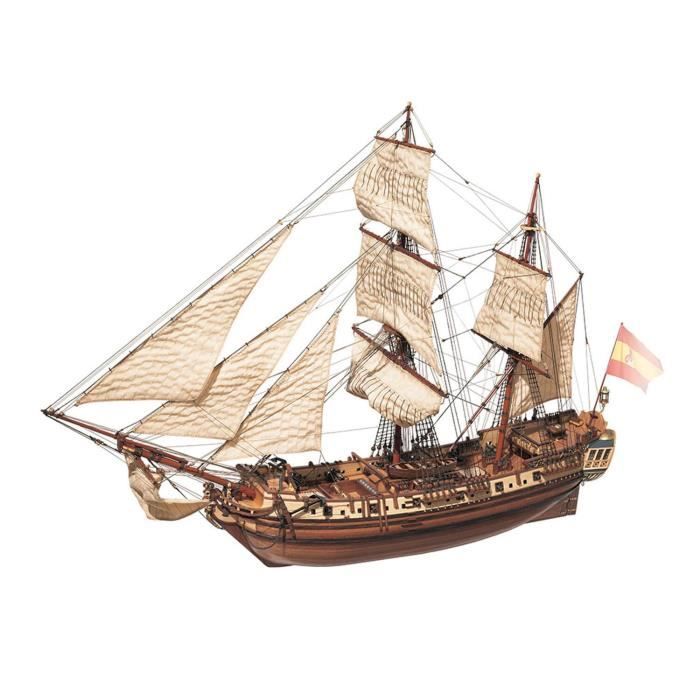 Maquette de bateau en bois - OC CRE - La Candelaria - Age 15 ans - Mixte - Bois