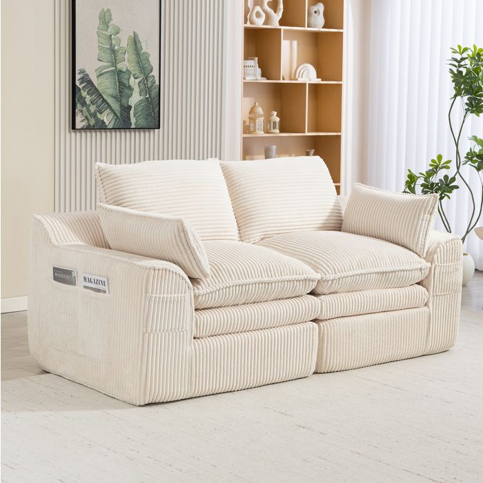 Canapé 2 places en velours côtelé beige avec poches latérales et coussins