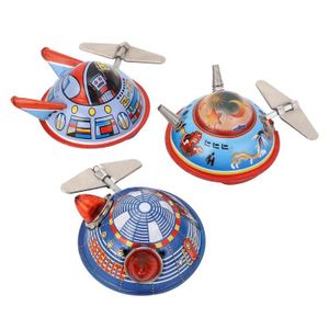 VAISSEAU SPATIAL Pwshymi jouet de vaisseau spatial de liquidation de cru Jouet de vaisseau spatial à remonter Vintage, horloge à jeux piece