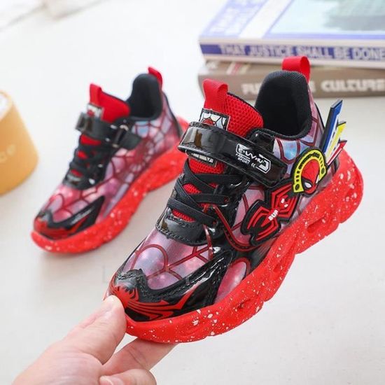 Baskets Enfant Spiderman LED CERDÁ - Semelle Lumineuse, TPR, Fermeture Velcro, Officiel Marvel