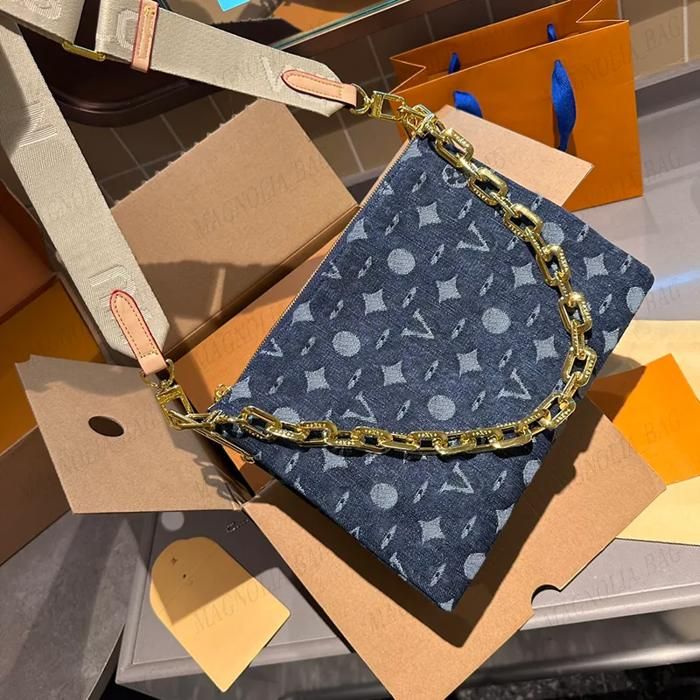 Sac à Main Femme Style Y2K ARVALOLET Denim Étoilé Grande Capacité - Pochette Décontractée Noir