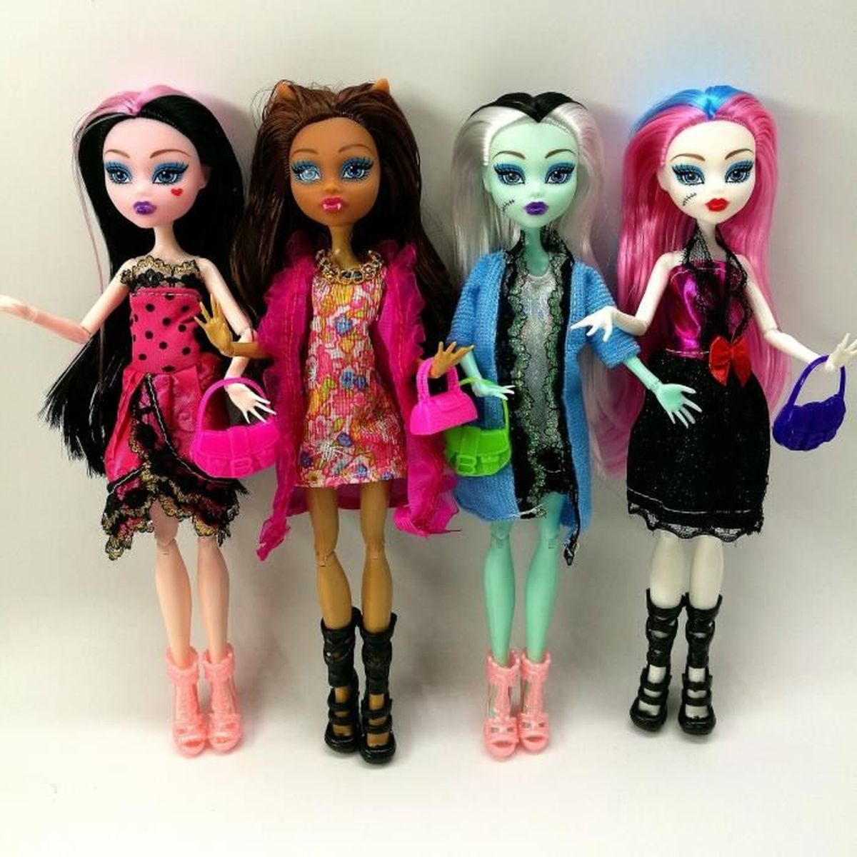 poupeé monster high toralei
