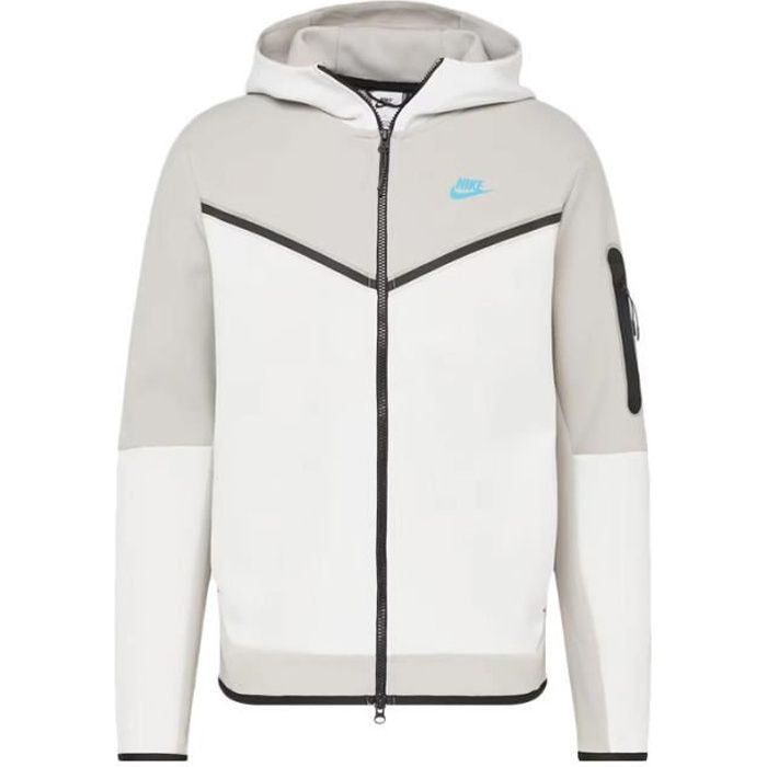 Survet deals tech fleece