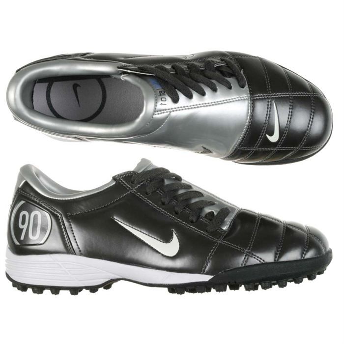 NIKE Chaussure 90 III TF Cdiscount Sport