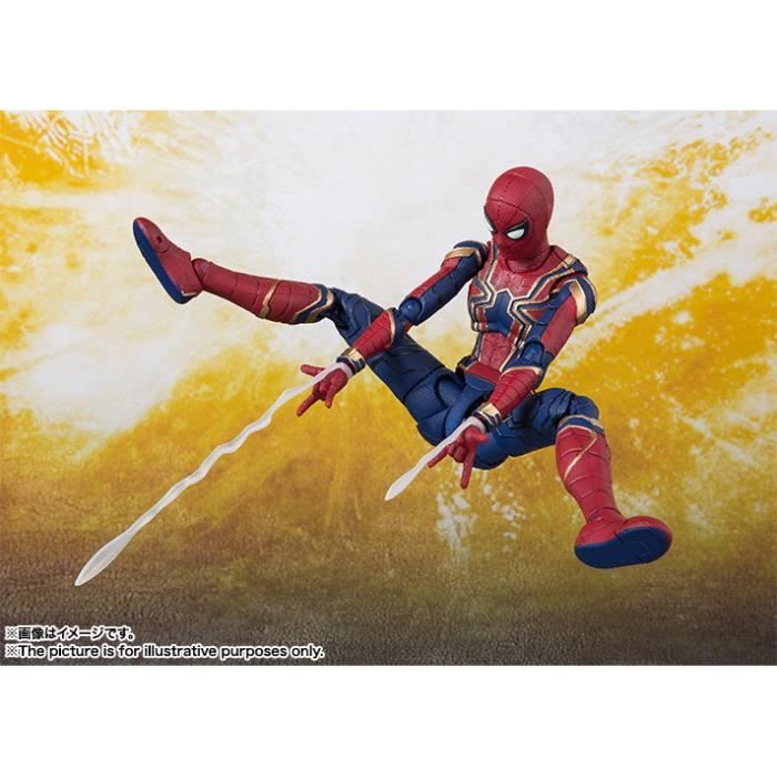 Figurine articulée Spiderman 3 Marvel Super lance-toile Deluxe 33 cm -  Figurine de collection