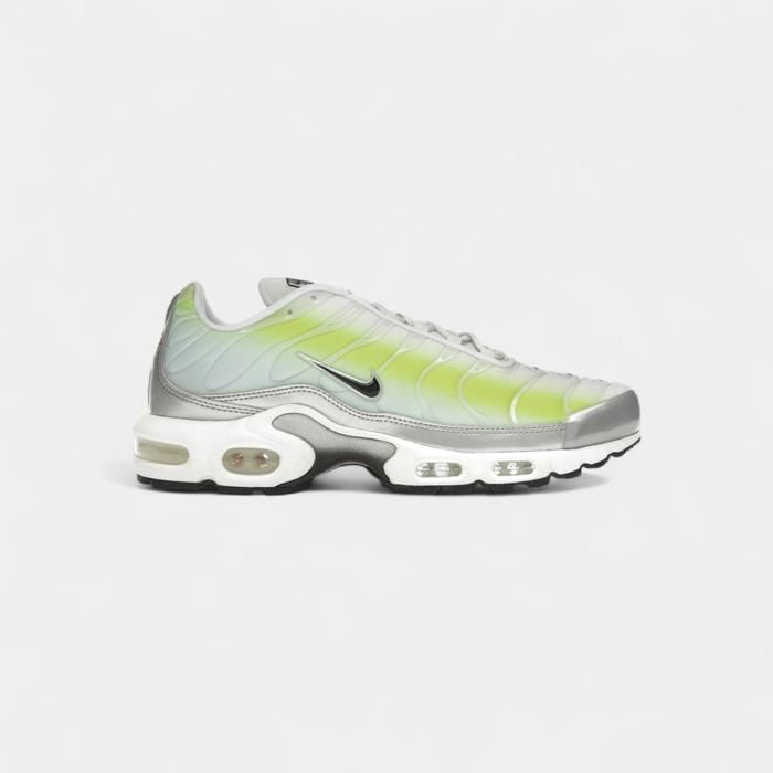 Nike Air Max Plus Cyber Glacier Blue Gradient (Womens)
