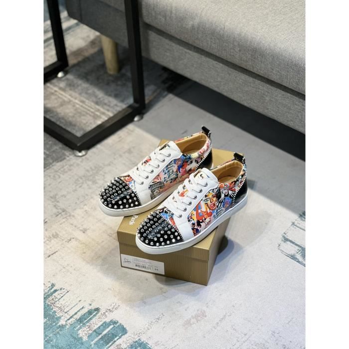 Christiansx louboutinsx chaussures a semelle rouge mocassins pour le confort des pieds sur un tas Blanc noir Cdiscount Chaussures