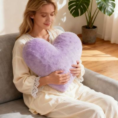 YRXRUS Coussin en forme de cœur, coussins roses en forme de cœur pour la fête des mères, cadeaux d'oreillers d'amour, 35,6 x 43,2 cm, grands oreillers en forme de cœur, fausse fourrure