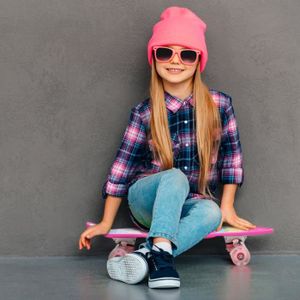 SKATEBOARD - LONGBOARD KEDIA. Skateboard pour débutants ou professionnels, Skateboard à roues lumineuses pour enfants et adolescents, 61*18*12cm