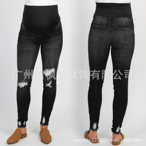 Jean noir clearance a trou femme