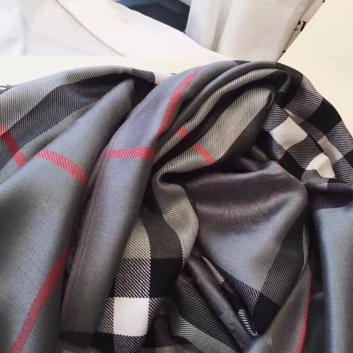 Chale burberry hotsell