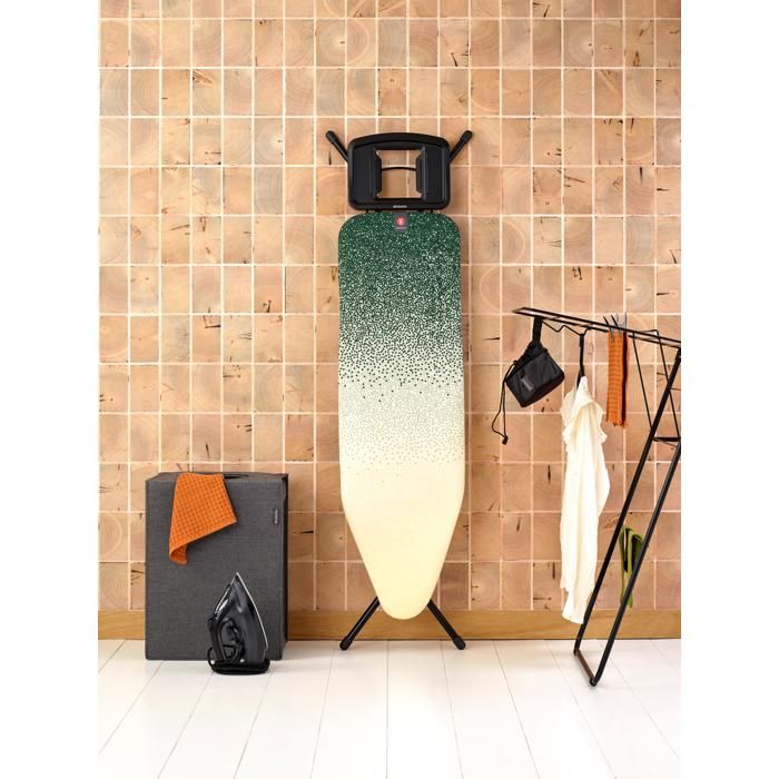 Table A Repasser Brabantia Brabantia Table à Repasser B - 124x38cm - Housse Coton Équitable - Hauteur Réglable 69-96cm - Pliable - New Dawn Repose-fer Adaptable Table A Repasser Brabantia Brabantia Table à Repasser B - 124x38cm - Housse Coton Équitable - Hauteur Réglable 69-96cm - Pliable - New Dawn Repose-fer Adaptable