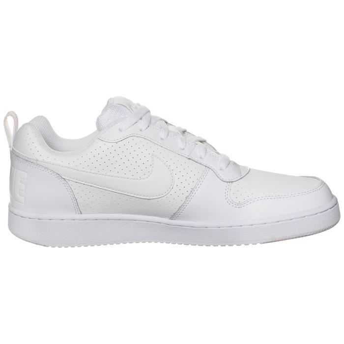 Nike recreation shop low white