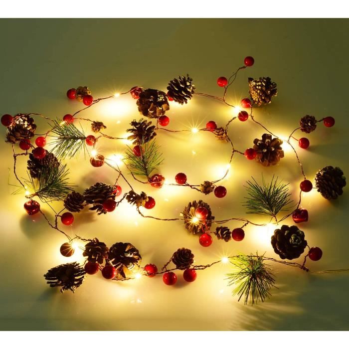 JOTOL Guirlande Lumineuse De Noël Avec Cône De Pin Rouge Berry Bell,3 M 30 LED Guirlande LED Lumineuse à Pile,pour la Décoration Extérieure,Maison,Jardin,Intérieure Fête Noël