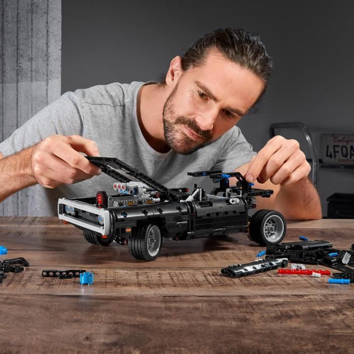 LEGO® Technic 42111 La Dodge Charger de Dom, Maquette Voiture de Course à  Construire Fast and Furious, Idée Cadeau - Cdiscount Jeux - Jouets