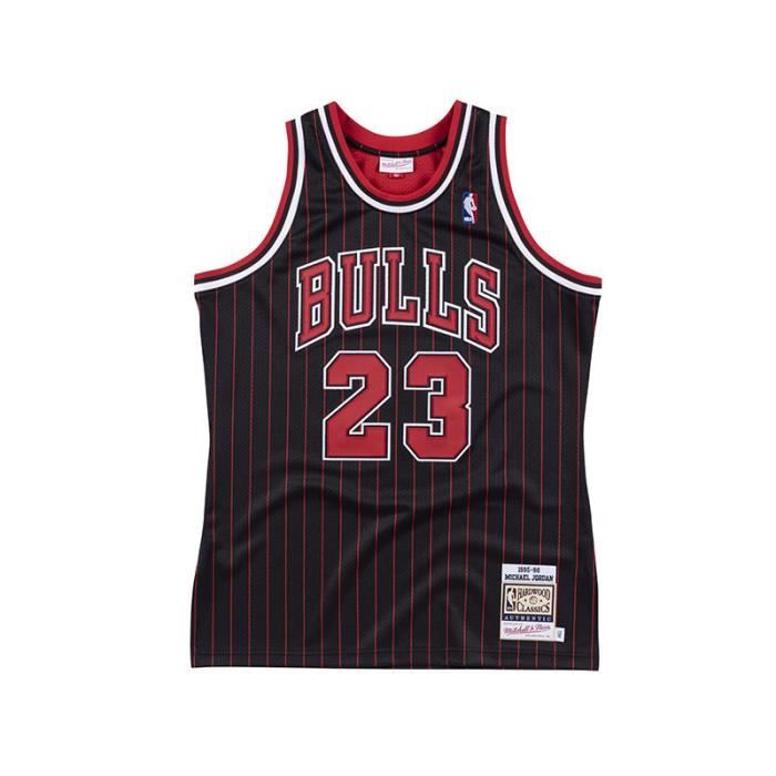 basket vetement jordan