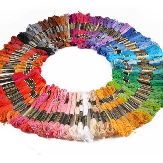 36 Echevettes De Fils Multicolores Pour Broderie Point De