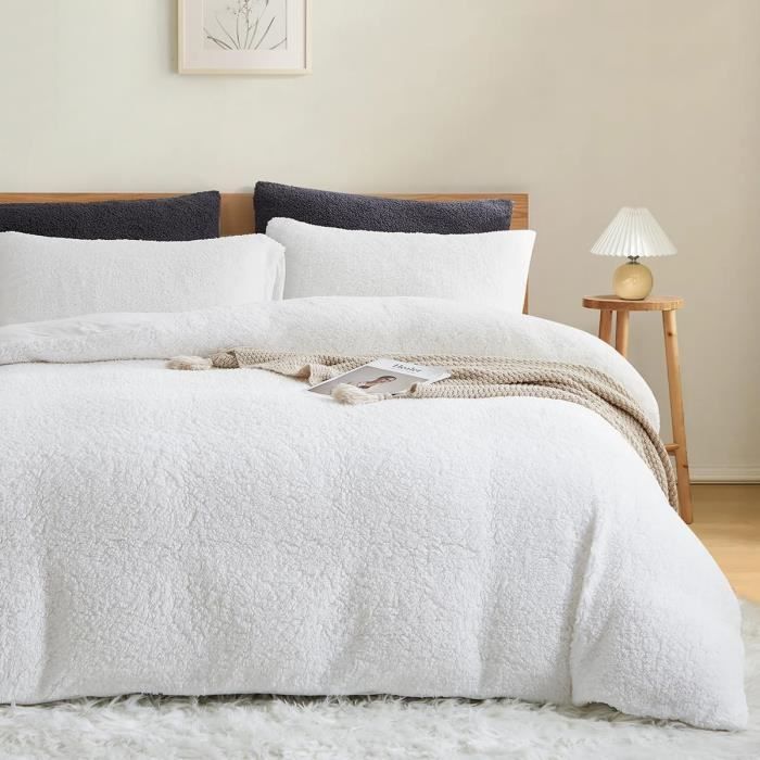 Parure De Lit 3 Pièces MOHAP – Housse De Couette 220x240cm Et 2 Taies 65x65cm – Blanc Microfibre