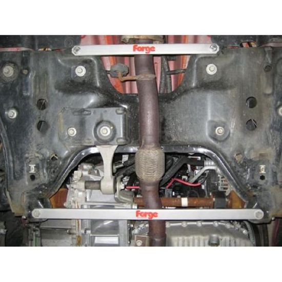 Subframe Braces for Fiat Grande Punto and Alfa Romeo Mito | Forge