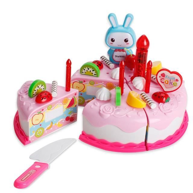 1 set Bricolage Cutting Birthday Cake Dessert Pretend Play Set Jouets alimentaires avec des bougies (gâteau rose)
