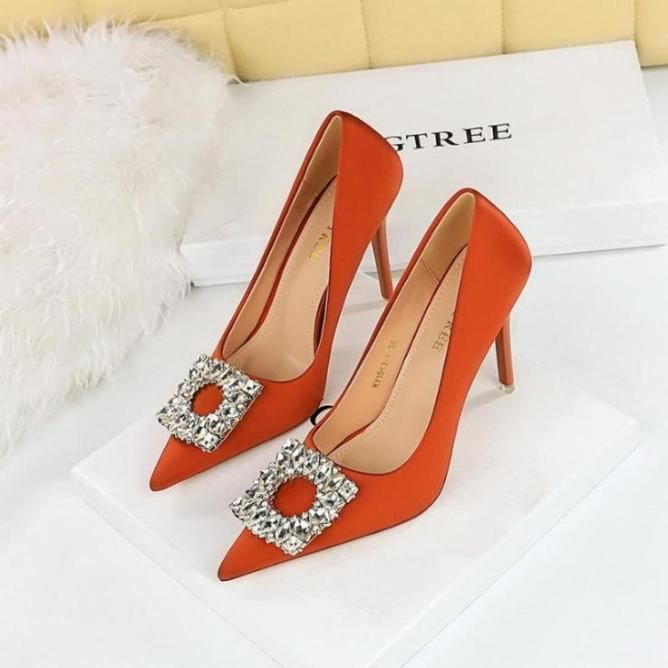 Escarpin orange sale