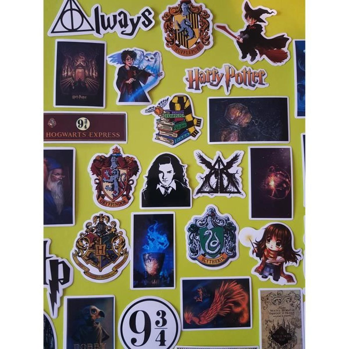 Mini-Stickers pour Valise de Voyage ND_Lot de 30 Autocollants aléatoire Harry Potter en Vinyle pour Ordinateur la Guitare. Le Casque Skate Moto déco 