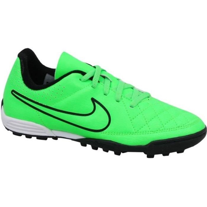 Chaussures de football Nike JR Tiempo Rio 35