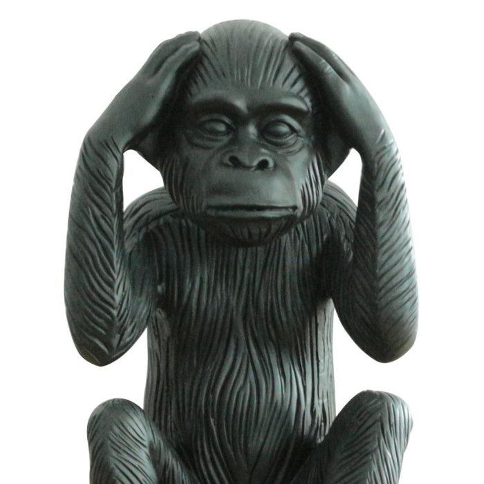 Singe avec mains sur les oreilles en résine noire mate H40 cm - RAFIKI
