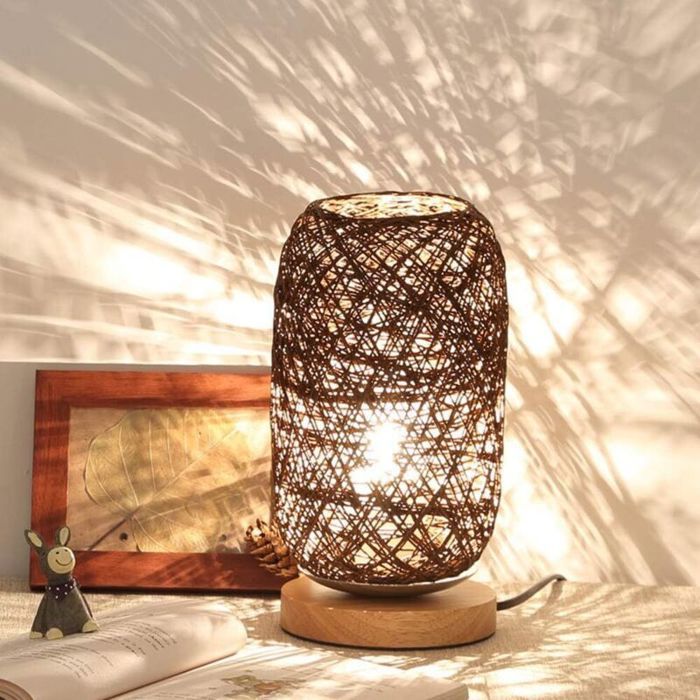 Lampe de chevet - OKZ - Rovina - rotin tressé - support bois - marron