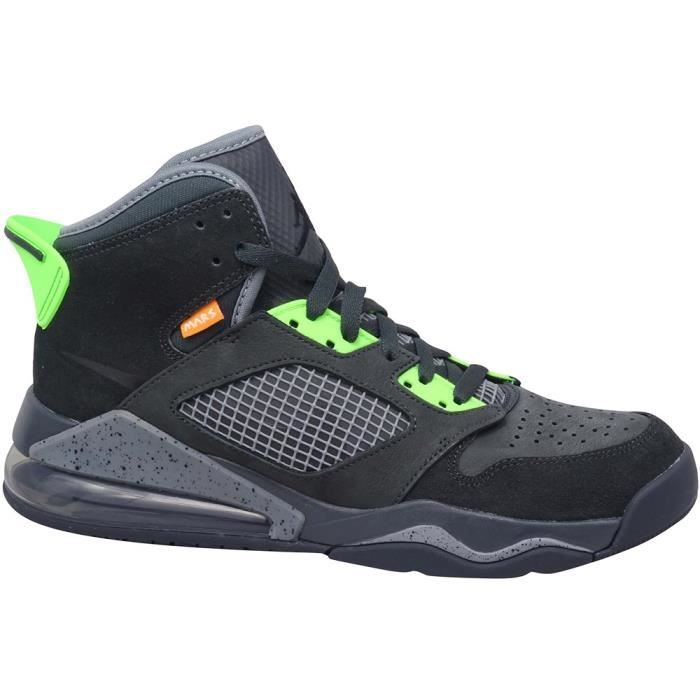Chaussures de Basket-ball NIKE Jordan Mars 270 Gris-Noir-Vert