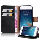 Cadorabo Coque Apple iPhone 5 / 5S / SE NOIR LUXURY Housse Etui Case Cover Protection Magnétique supporte Stand et fente carte